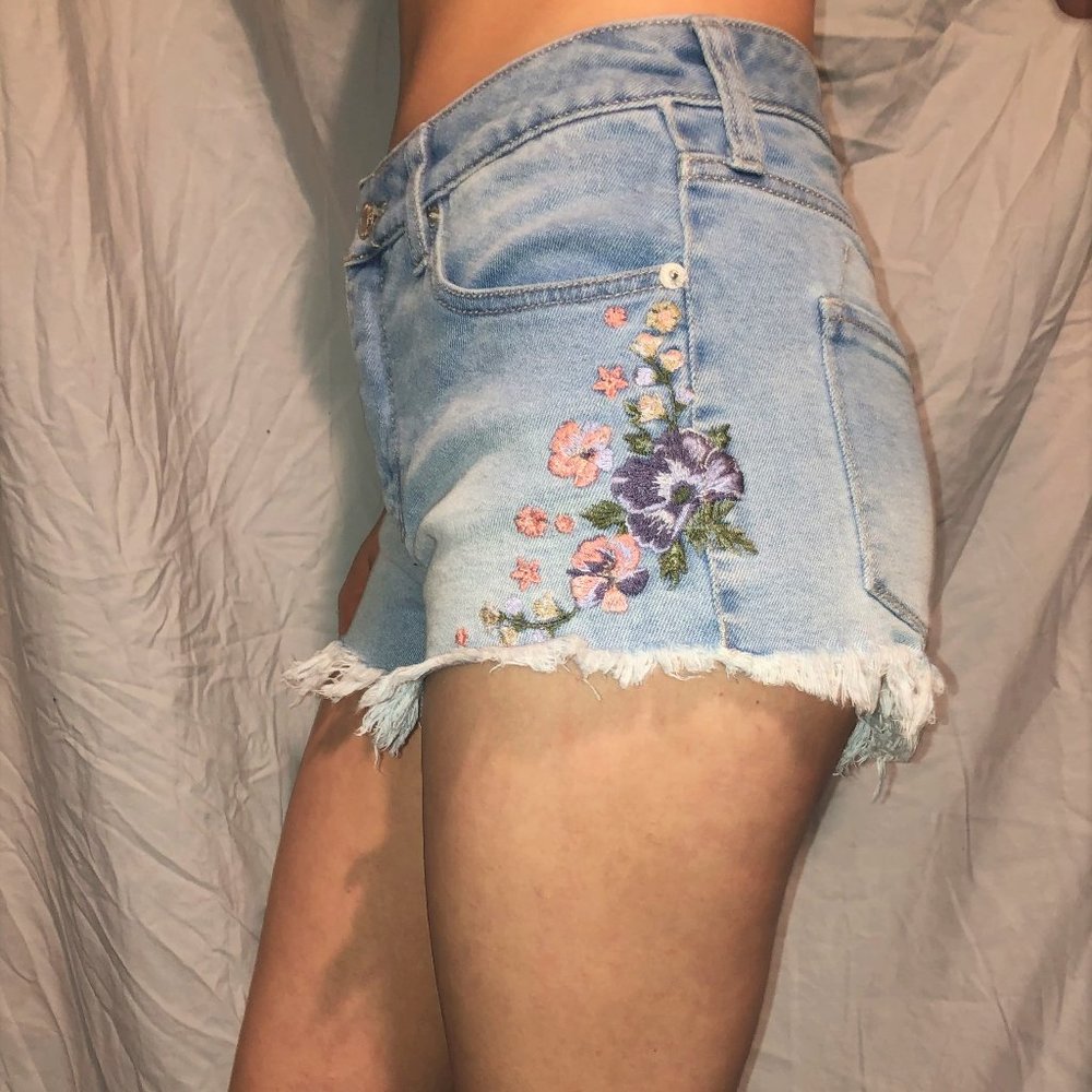 Women's Cutoff Jean Shorts